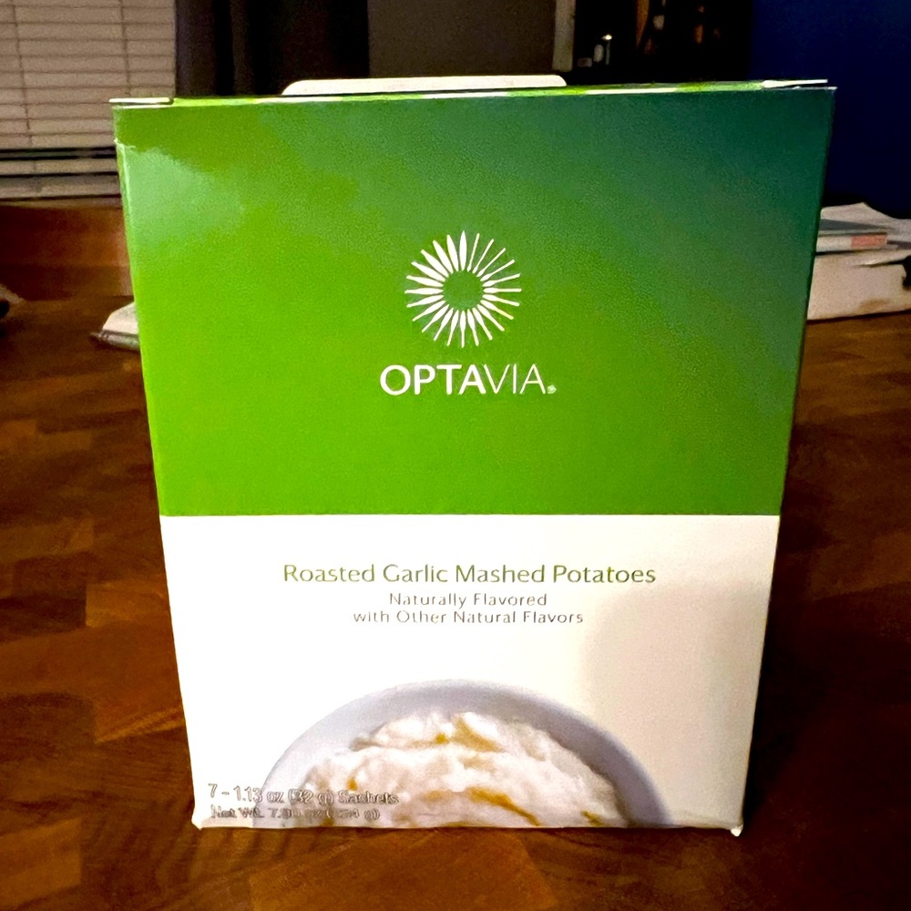 Optavia fuelings Roasted Garlic Mashed Potatoes